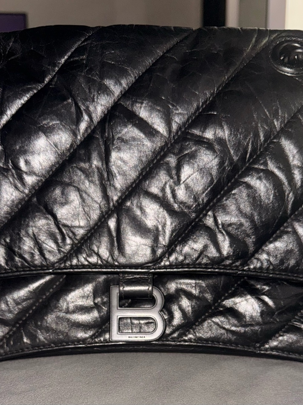Authentic Balenciaga Crush Medium Chain Bag — Black - Picture 5 of 12